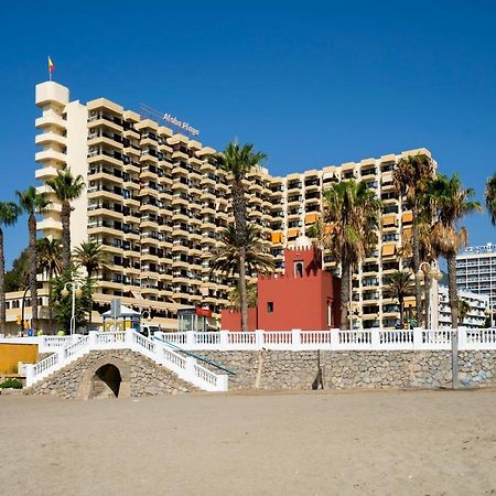 Aloha Apartamentos - Primera Linea De Playa - Vista Al Mar Benalmadena Luaran gambar