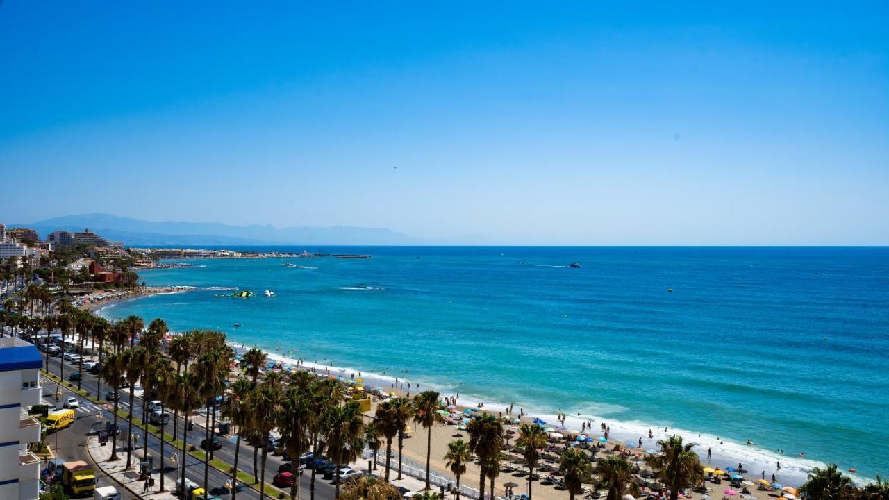 Aloha Apartamentos - Primera Linea De Playa - Vista Al Mar Benalmadena Luaran gambar