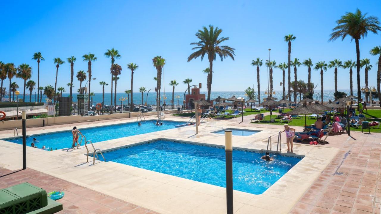 Aloha Apartamentos - Primera Linea De Playa - Vista Al Mar Benalmadena Luaran gambar