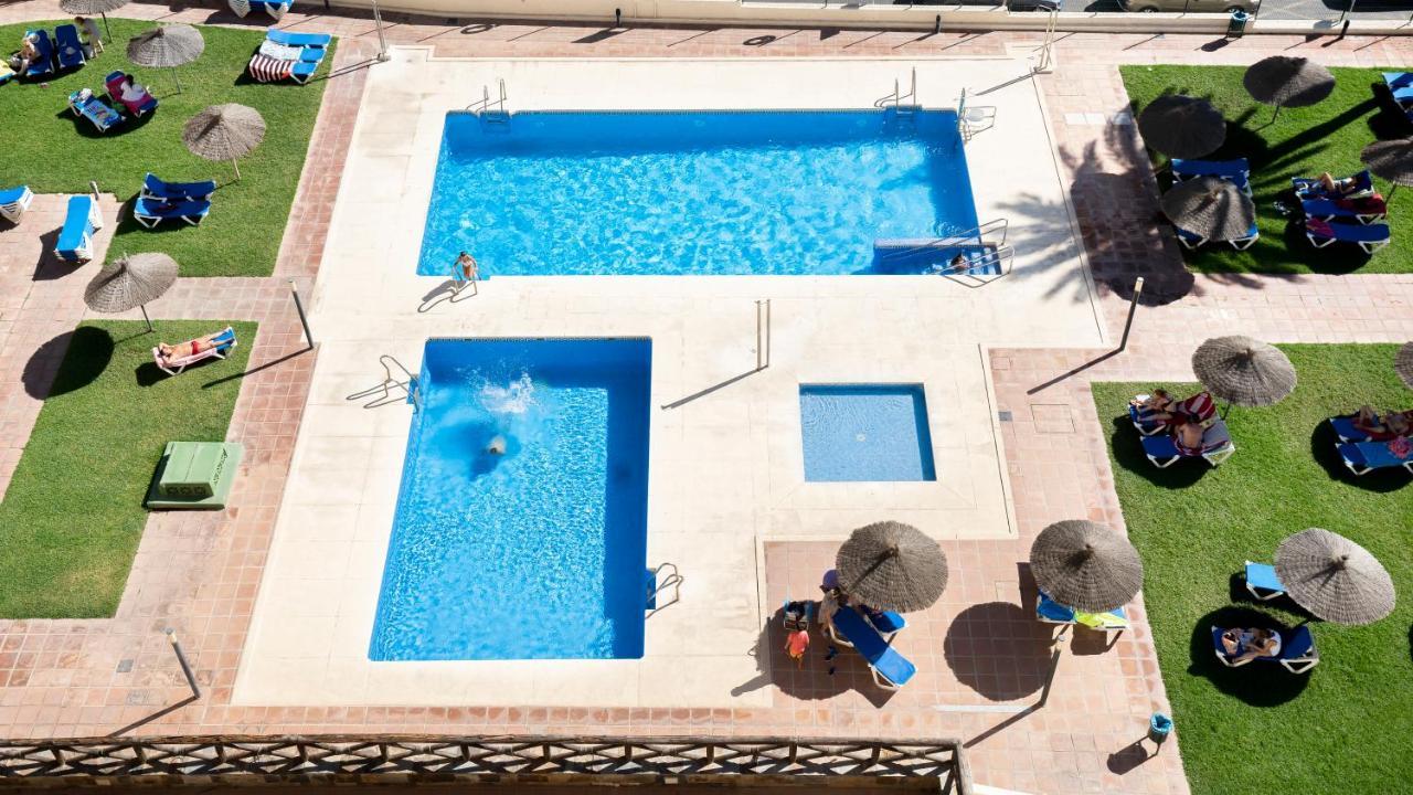 Aloha Apartamentos - Primera Linea De Playa - Vista Al Mar Benalmadena Luaran gambar
