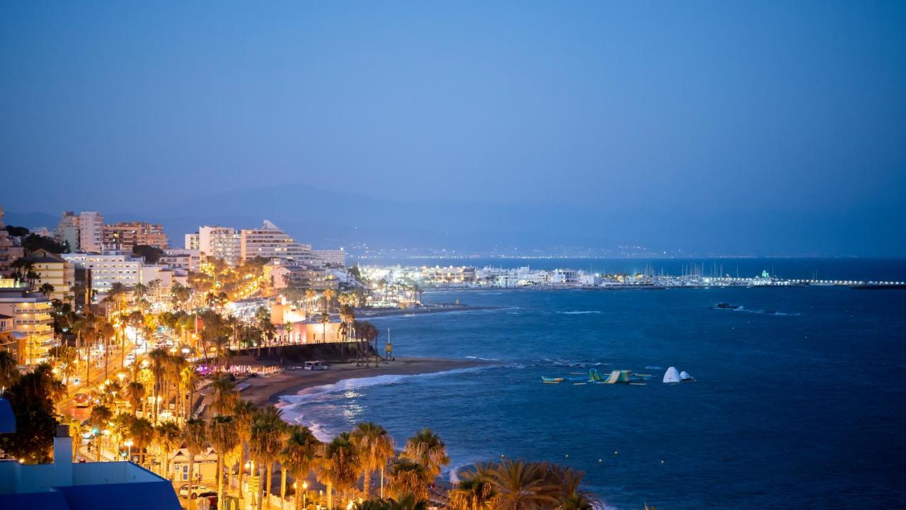 Aloha Apartamentos - Primera Linea De Playa - Vista Al Mar Benalmadena Luaran gambar
