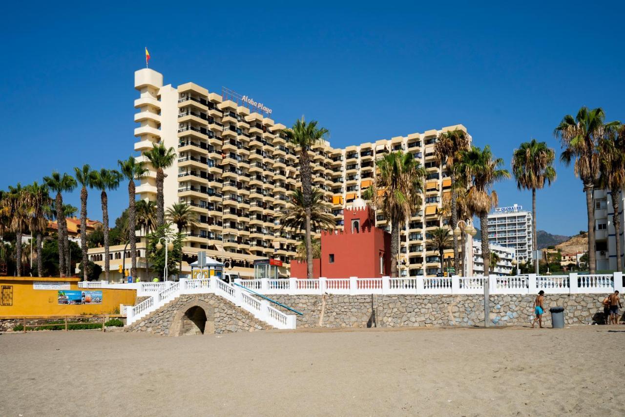 Aloha Apartamentos - Primera Linea De Playa - Vista Al Mar Benalmadena Luaran gambar